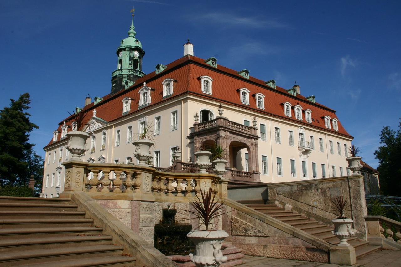 Schlossgasthaus Lichtenwalde Екстер'єр фото